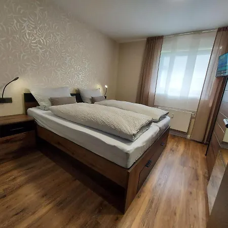 Nahe Skigebiet * Winterberg