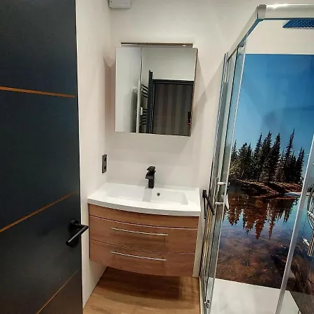 Moderne In Nahe Skigebiet * Винтерберг