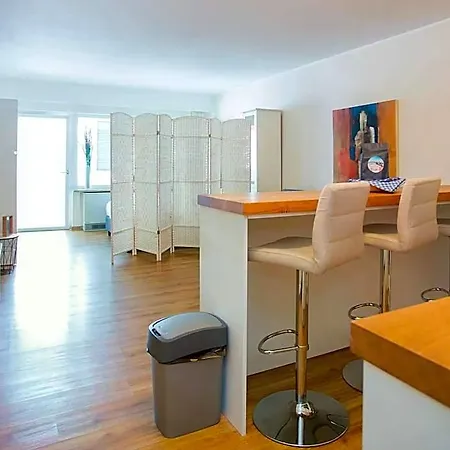 Moderne In Nahe Skigebiet Winterberg