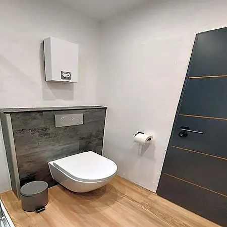 Moderne In Nahe Skigebiet Winterberg